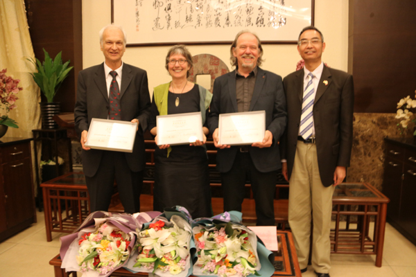 1523598859743933.jpg 3610.jpg